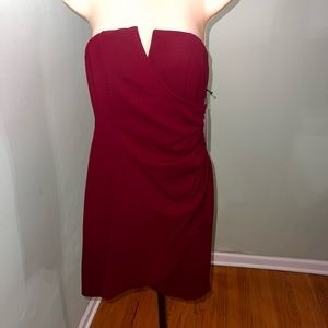 Max + Ash Strapless V-Wire Notched Wrap Red Mini Dress